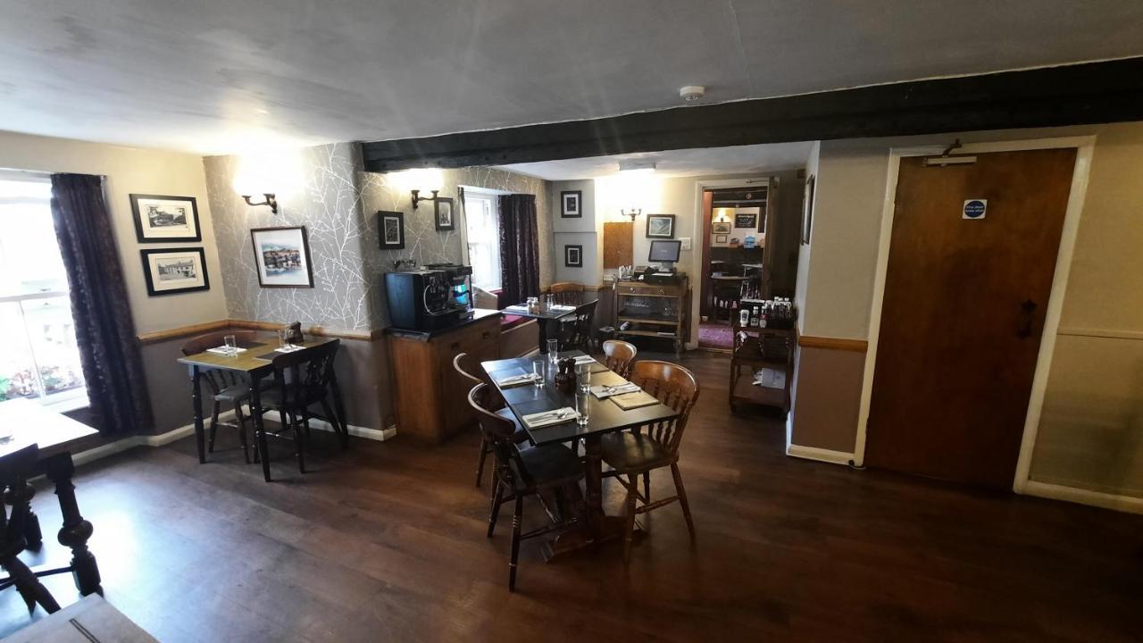 Kings Arms Hotel Hawkshead Exterior photo
